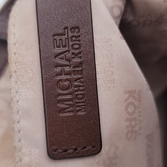 MICHAEL KORS Coated Canvas Monogram Bucket Handbag Tote Shoulder Bag - Picture 10 of 10